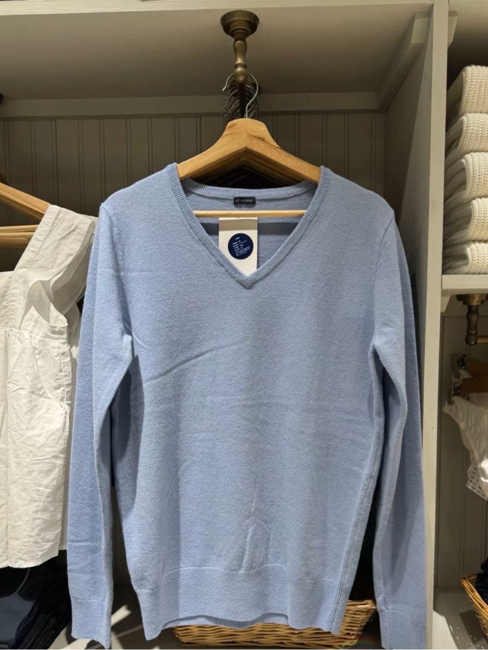 Brandy Melville St George Wool V neck light blue sweater